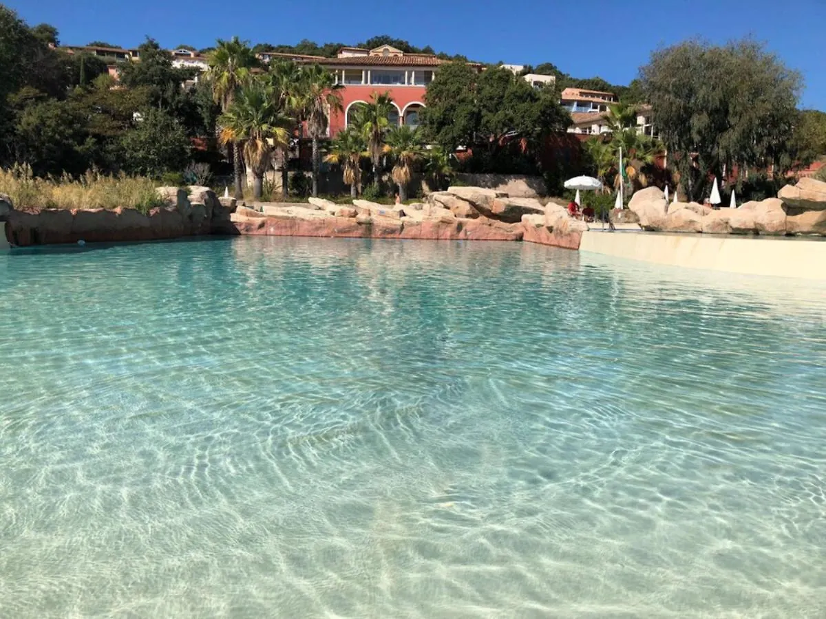 Les Restanques Du Golfe De Saint Tropez Aussergewoehnlicher Meerblick Top Wlan Grimaud 0*,  França