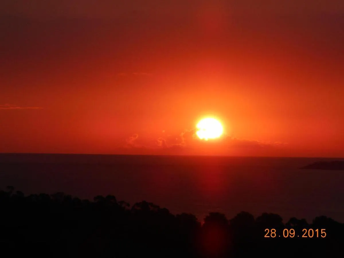 Les Restanques Du Golfe De Saint Tropez Aussergewoehnlicher Meerblick Top Wlan Grimaud