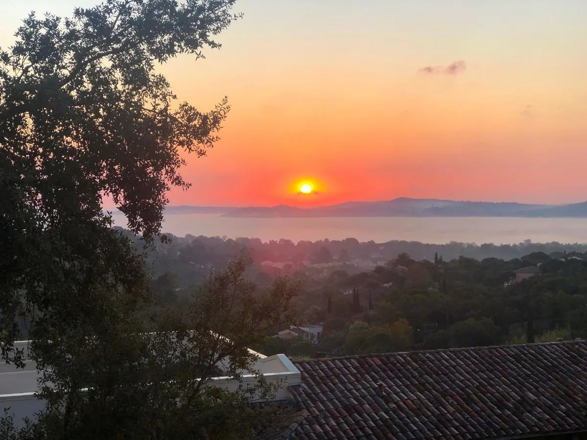 Apartamento Les Restanques Du Golfe De Saint Tropez Aussergewoehnlicher Meerblick Top Wlan Grimaud